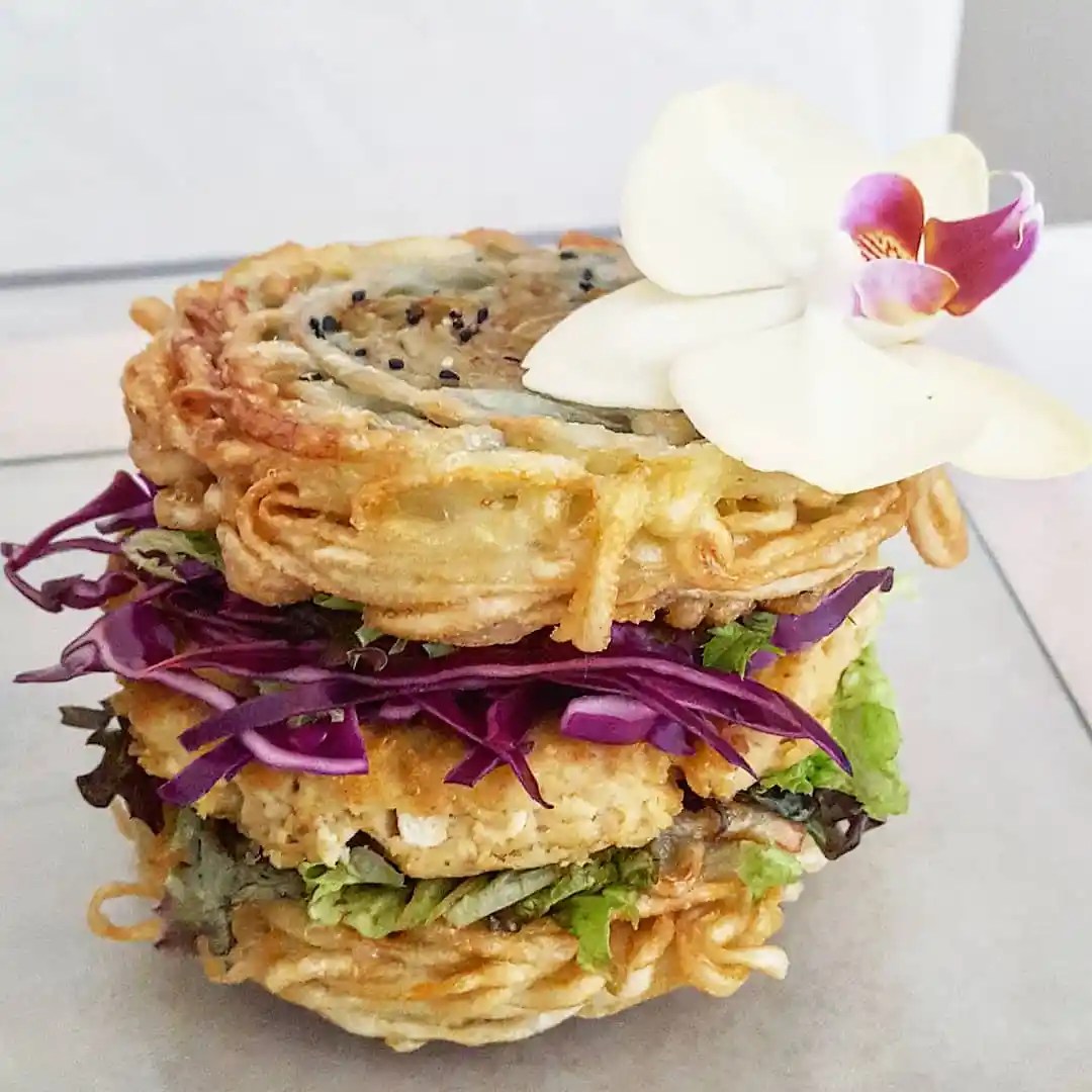 Delicious Ramen Noodle Buns Recipe