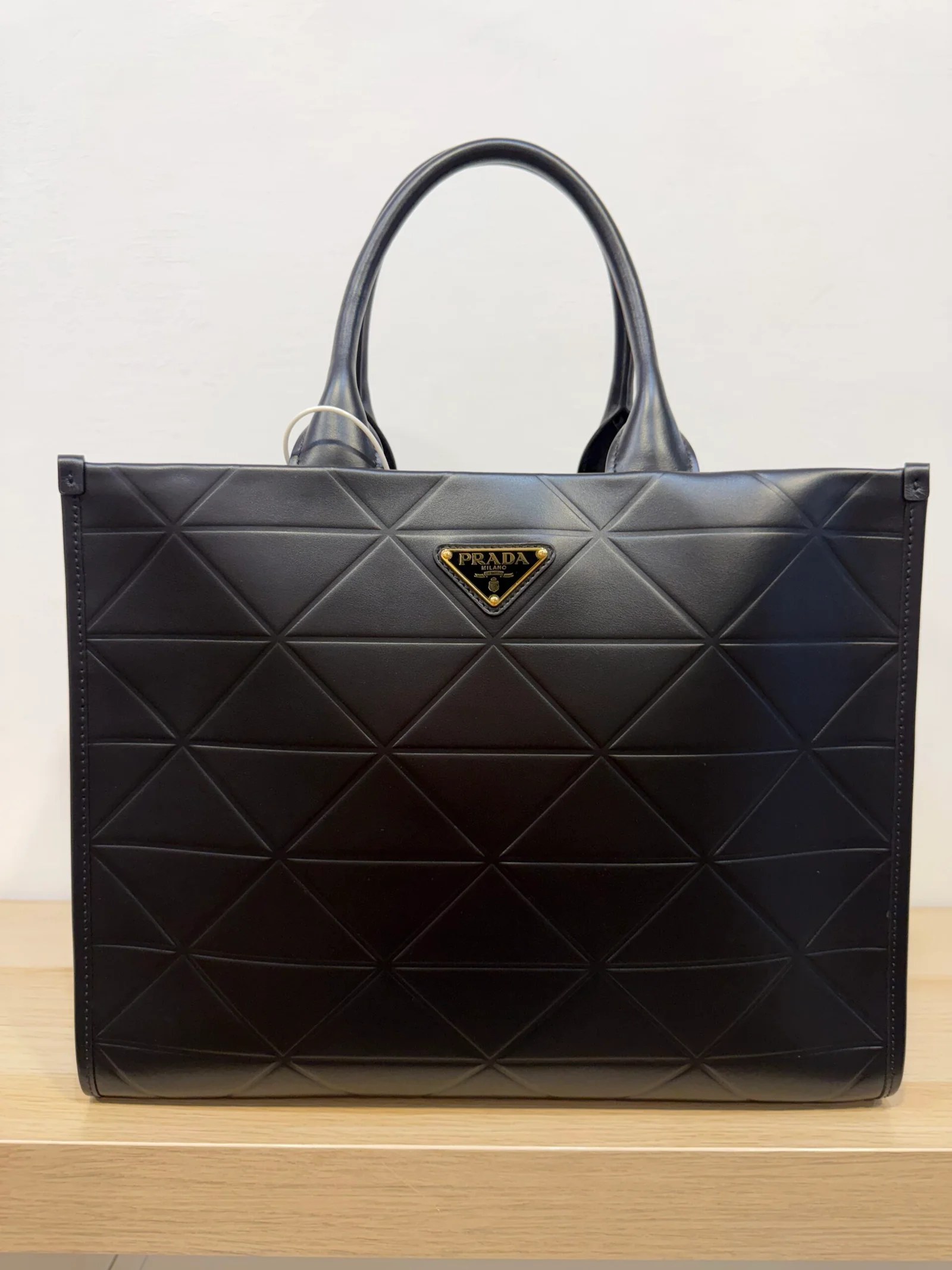 PRADA Symbole Tote Bag Large in pelle di vitello morbida nera — DelixGo Luxury Bags