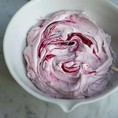 S&aring;dan laver du mascarponecream