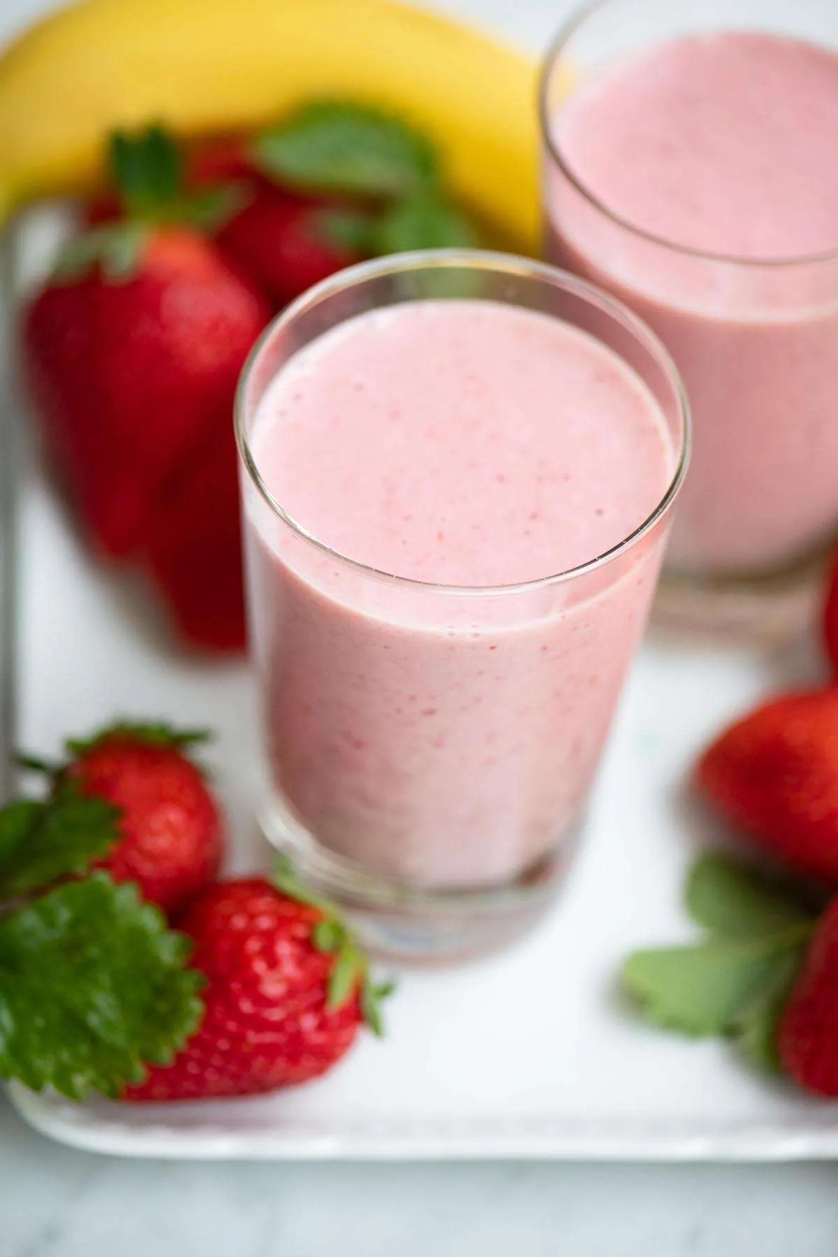 Smoothie med jordbær og banan