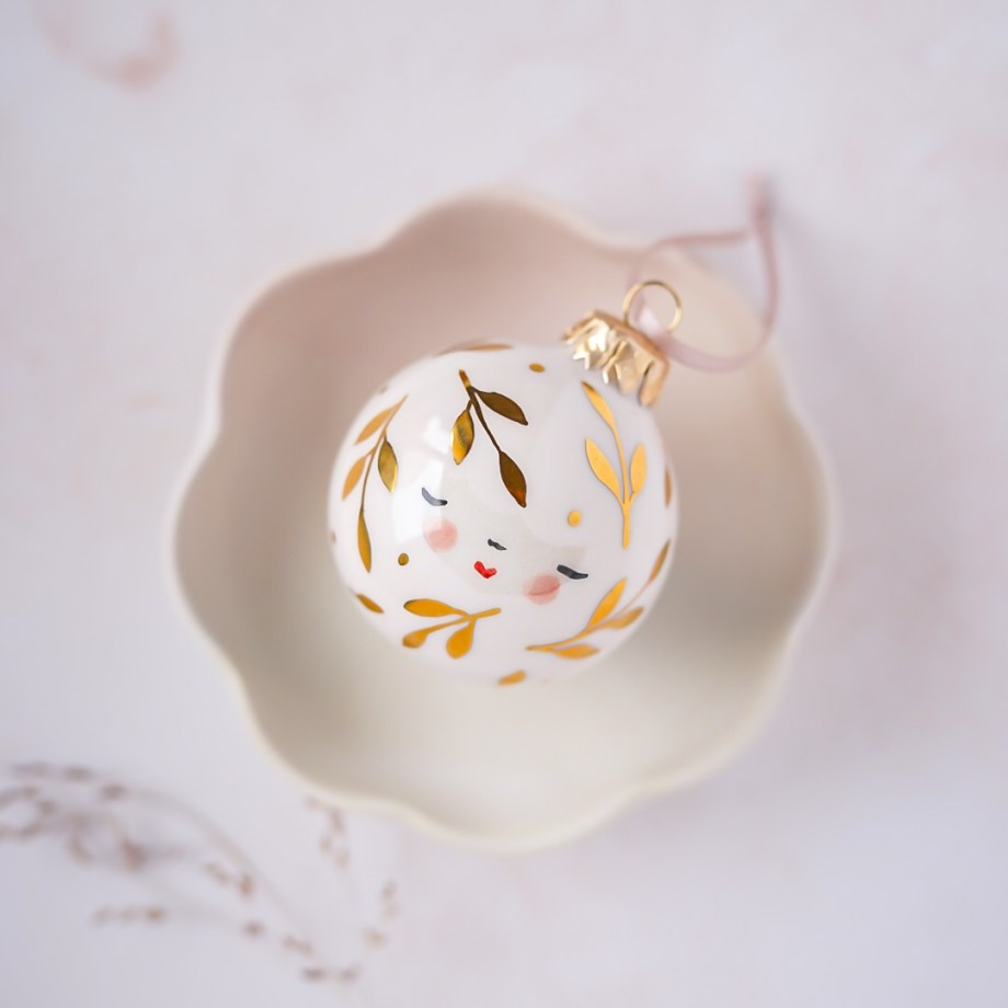 White Leaves Bauble