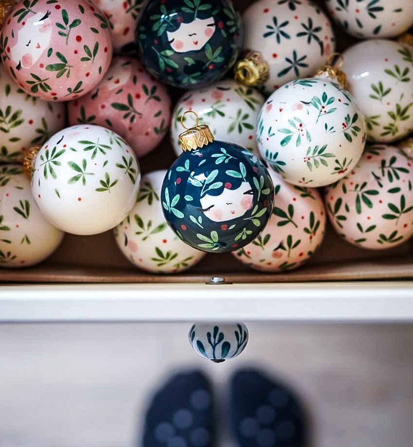 Blush with Greenery Bauble
