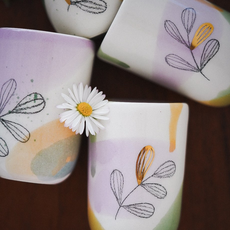 Spring Dust Cup