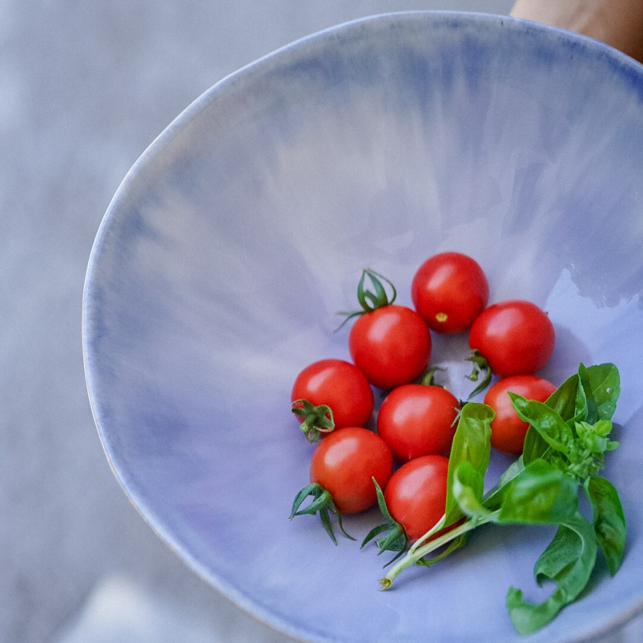 Nami Frost Salad Bowl