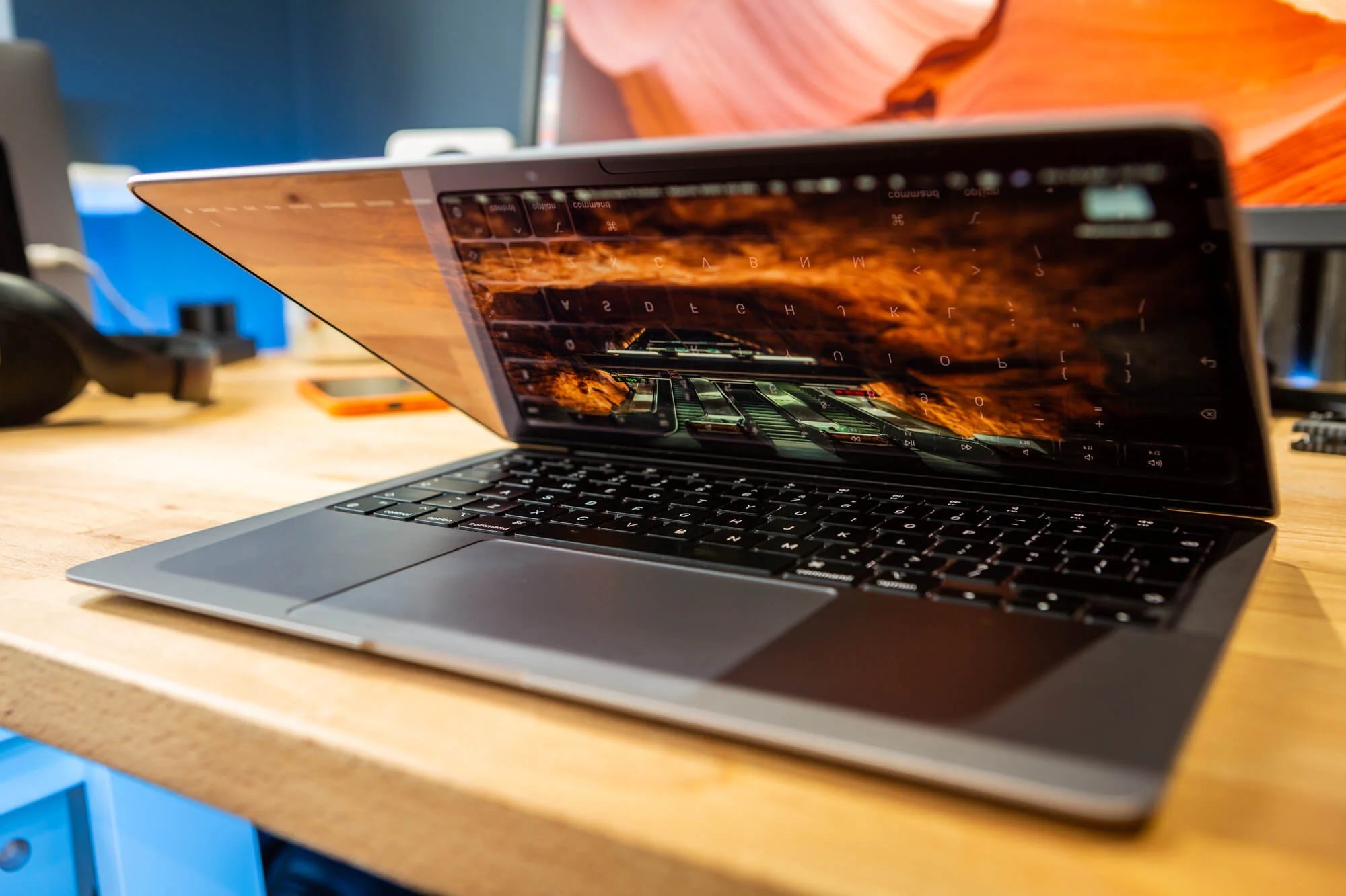 バッテリー99% MacBookPro 2020 M1 13inch 512GB バッテリー99% MacBookPro 2020 M1 13inch 512GB