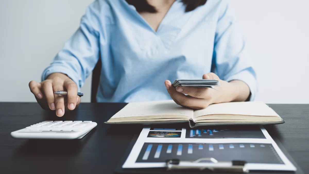 Guide for easy understanding of schedule c forms.