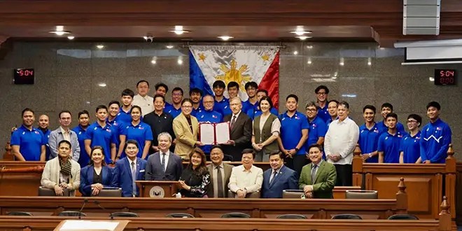 Senate adopts Cayetano’s resolution celebrating Alas Pilipinas, PH’s historic FIVB solo hosting
