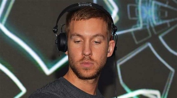 Calvin Harris Returns To The Top Of The U.k. Charts With Summer Warm-up | MarkMeets News |