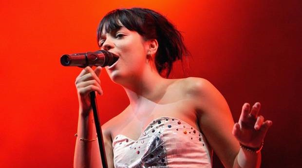 Lily Allen on hearing her music in clubs | MarkMeets News |
