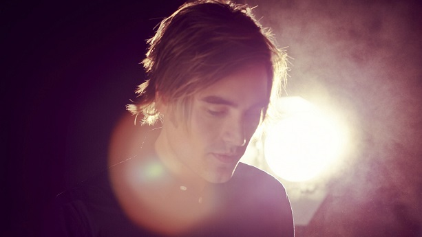 Watch Charlie Simpson perform Haunted unplugged