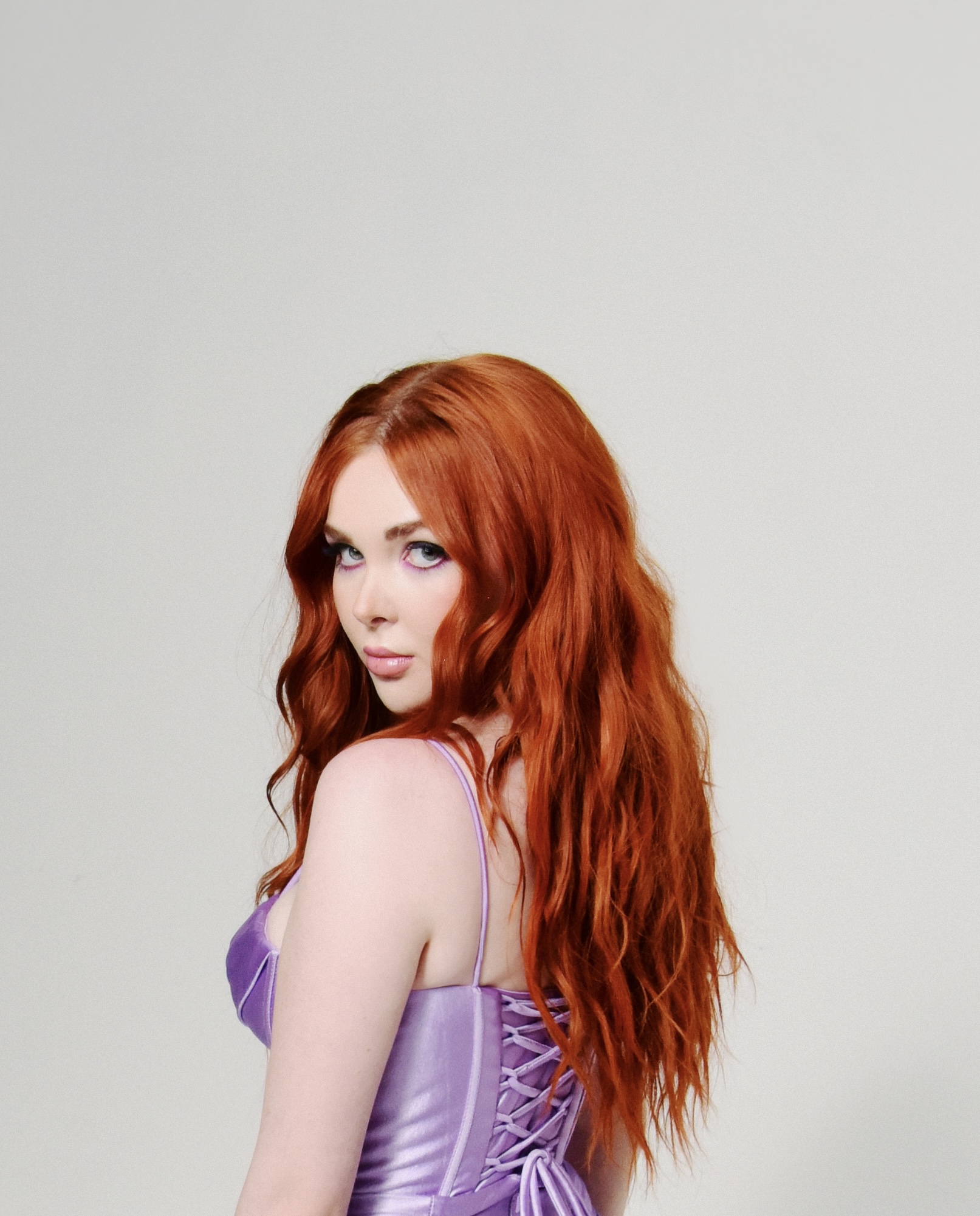 Maisy Kay menampilkan artis musik Juli 2025 di MarkMeets