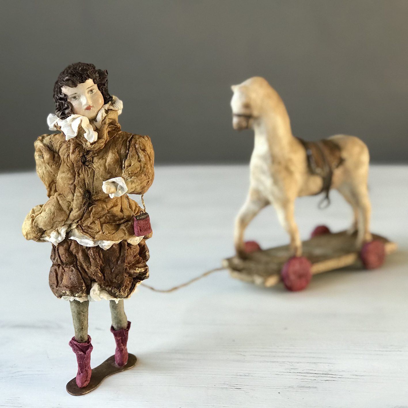 Lavinia is going to the antique shop