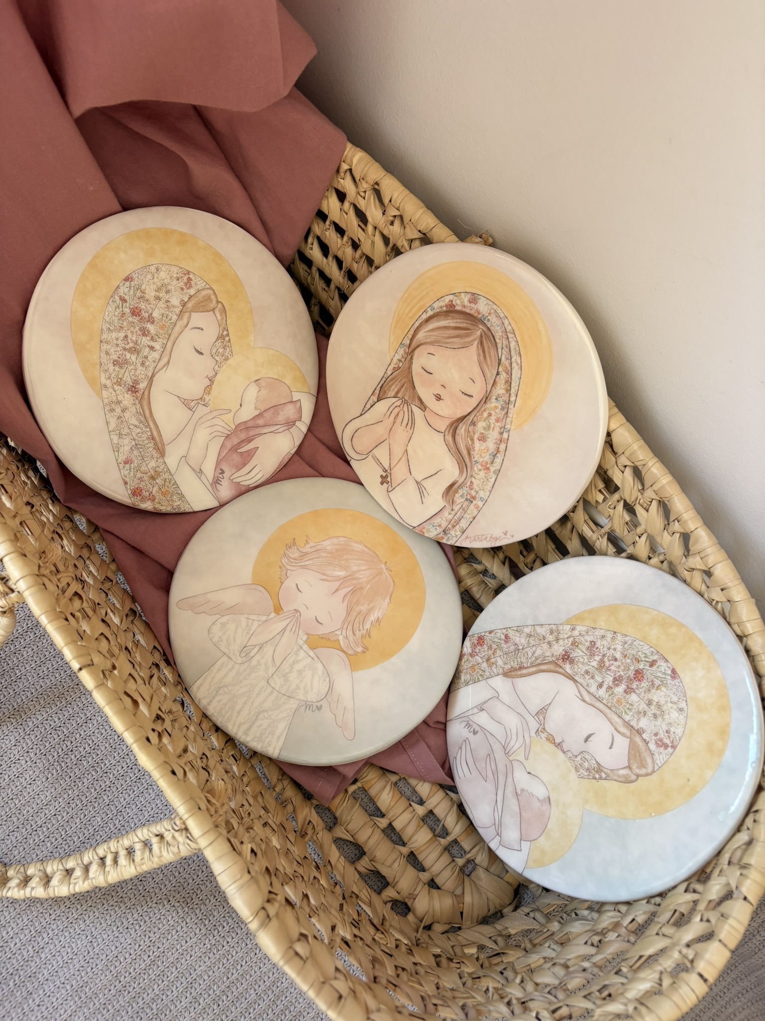 medallon-ceramica-pared-angel-guarda-5