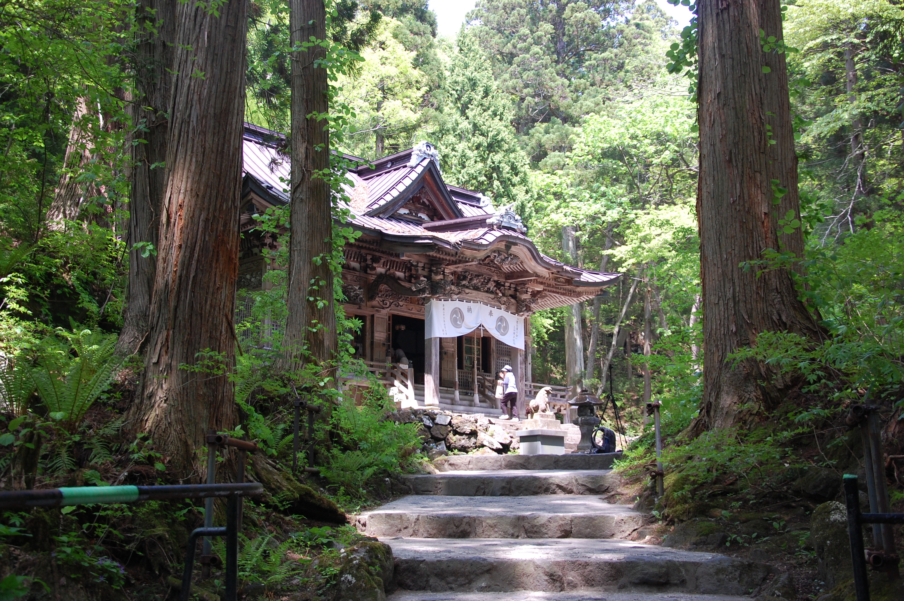 十和田神社-鳥居