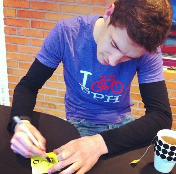 Interviewee sketching a saving goal