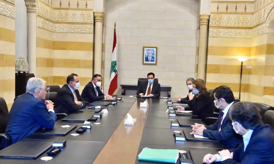 حكومة دياب تترنّح بقوّة...فهل تسقط؟