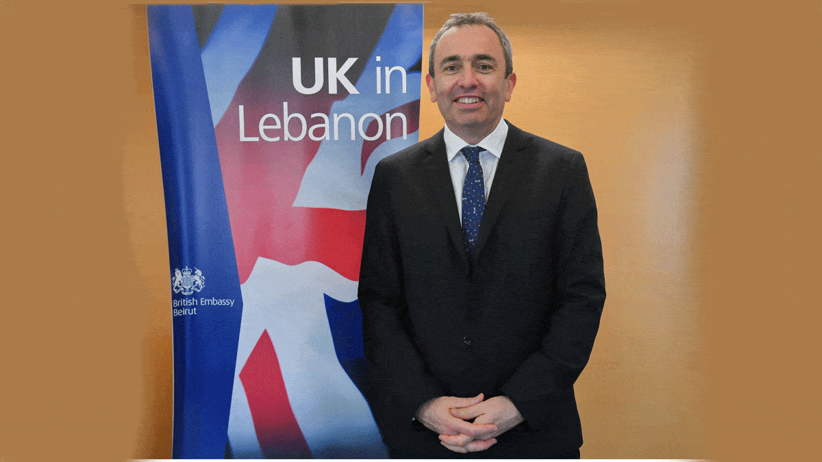 السفير البريطاني في لبنان كريس رامبلنغ