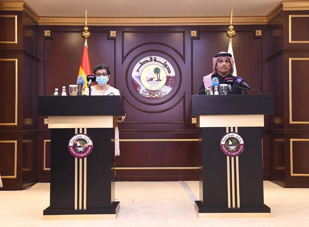 وزير خارجية قطر مع نظيرته الاسبانية