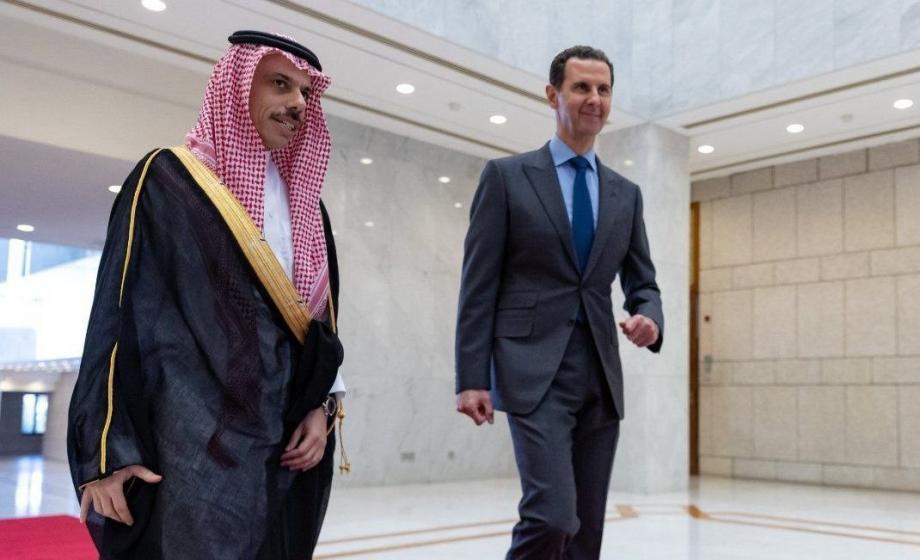 الأسد وبن فرحان