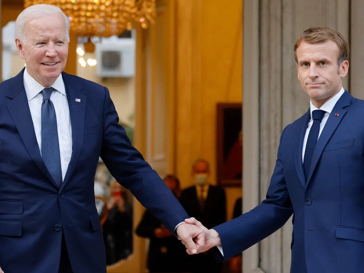 Macron Biden