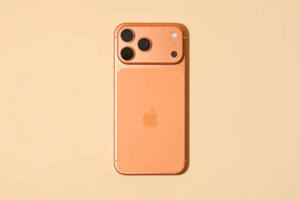 iPhone 18 Pro 紅色磨砂陶瓷機身與三鏡頭模組
