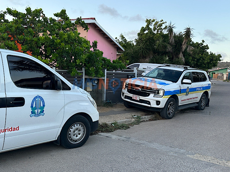 Homber di 69 aña bibando suso haya sin bida den cas na Mabon