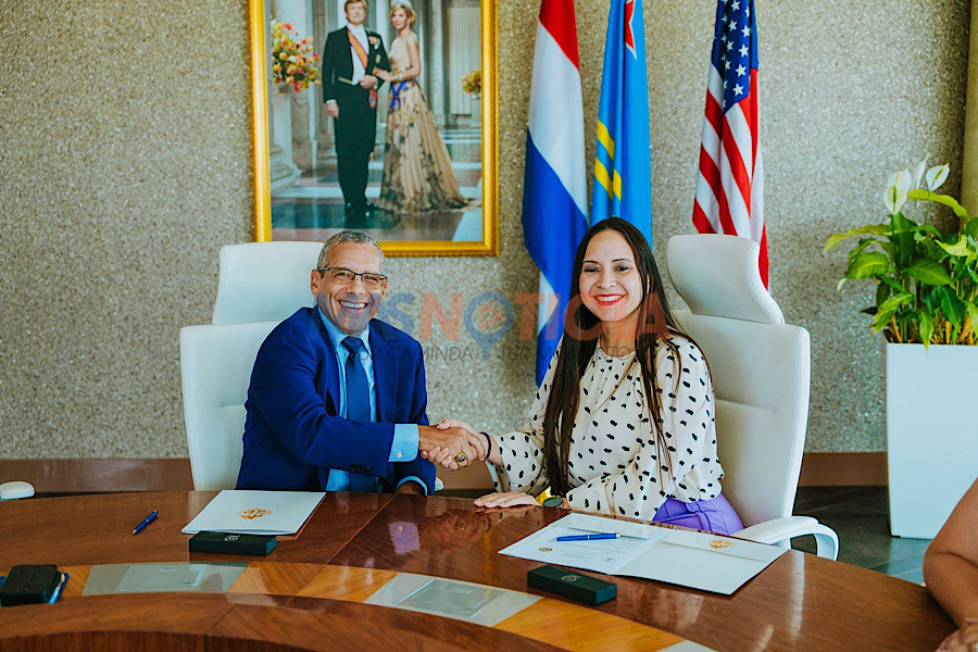 Ta restabelece Centro Education USA na Aruba: Habriendo mas portanan pa nos studiantenan y pa futuro di Aruba”