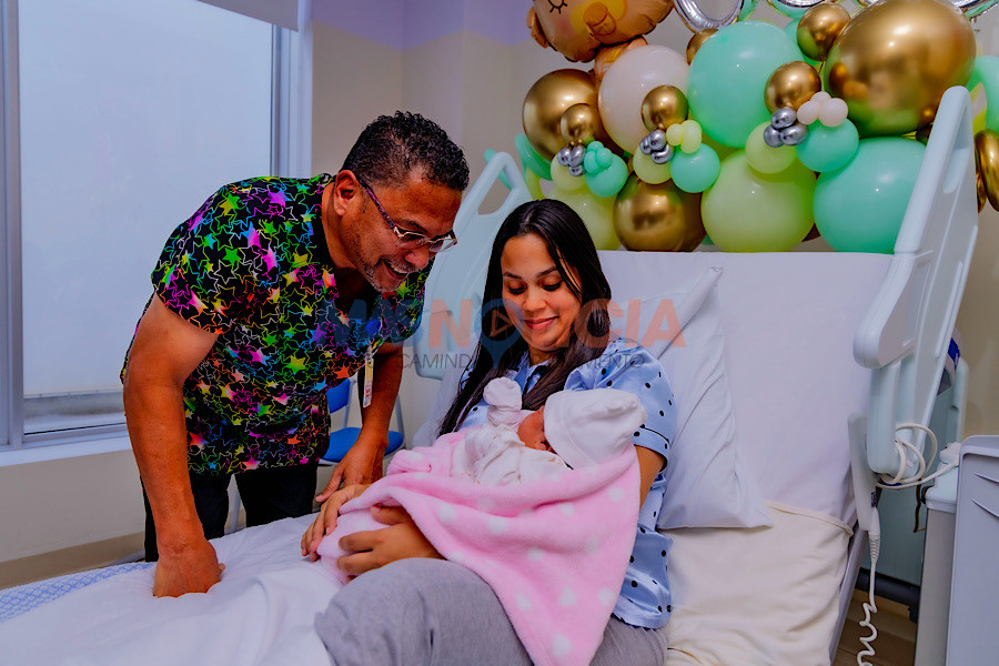 Abizeily Werleman ta Aruba su dushi baby di aña 2026!