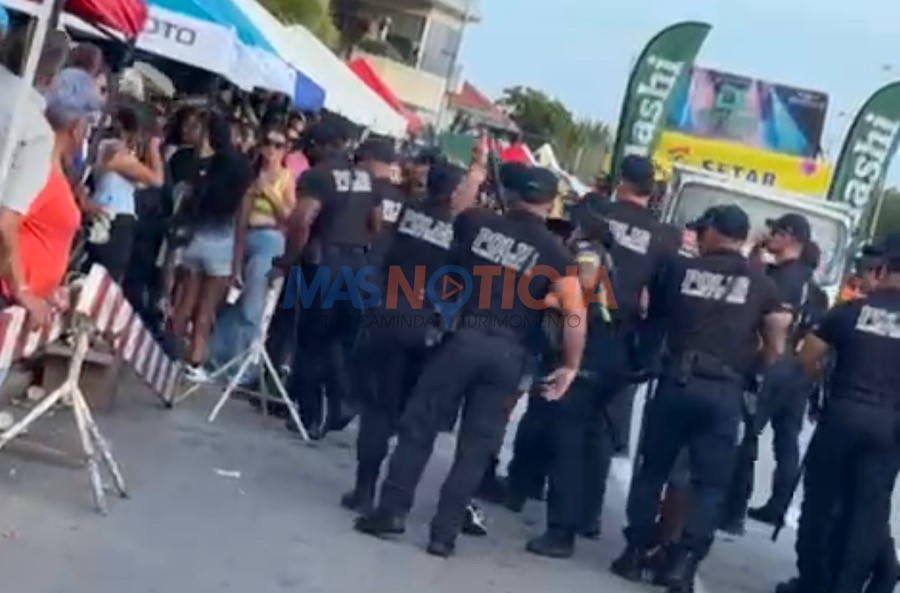 25 detencion durante parada grandi Oranjestad