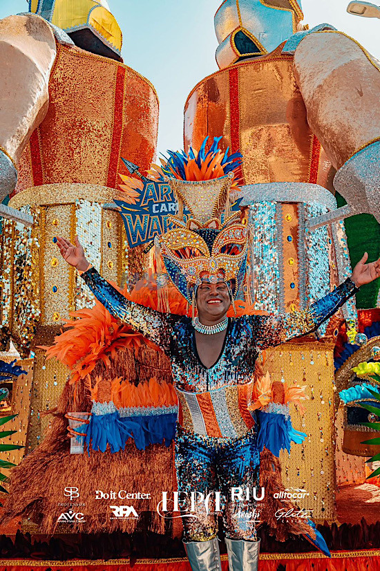 HEPA DMS Society contento y feliz cu nan participacion den Carnaval 72 “Nos ta topa den 73”