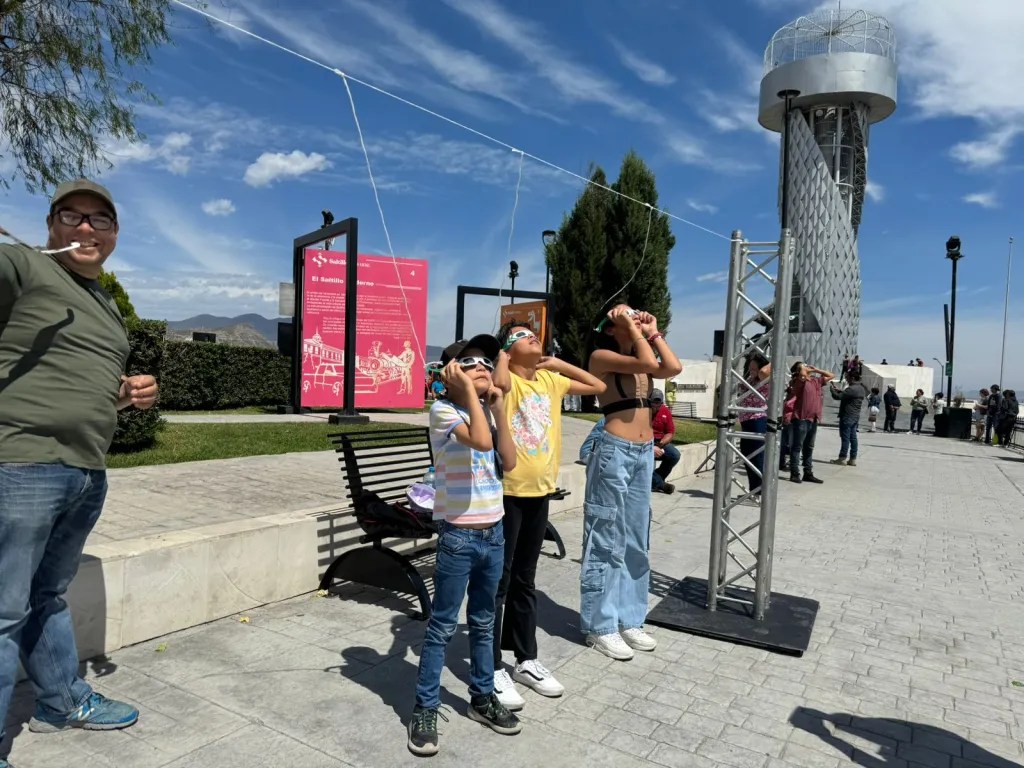 La fiesta del Eclipse Solar 2024 en Coahuila