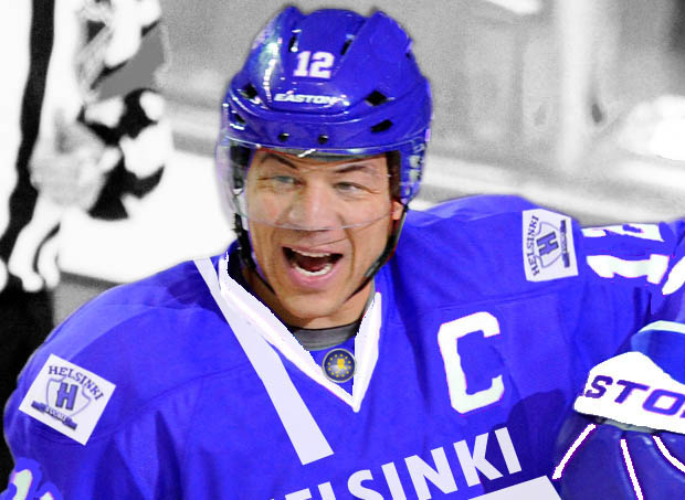 Jarome Iginla's leadership, toughness and scoring has boosted the Jokerit lately.