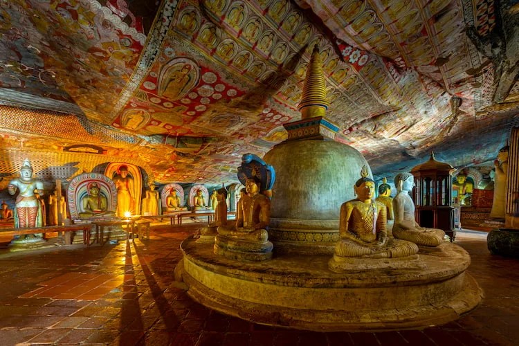 Elephants, Temples and Sigiriya Adventure – Standard Package