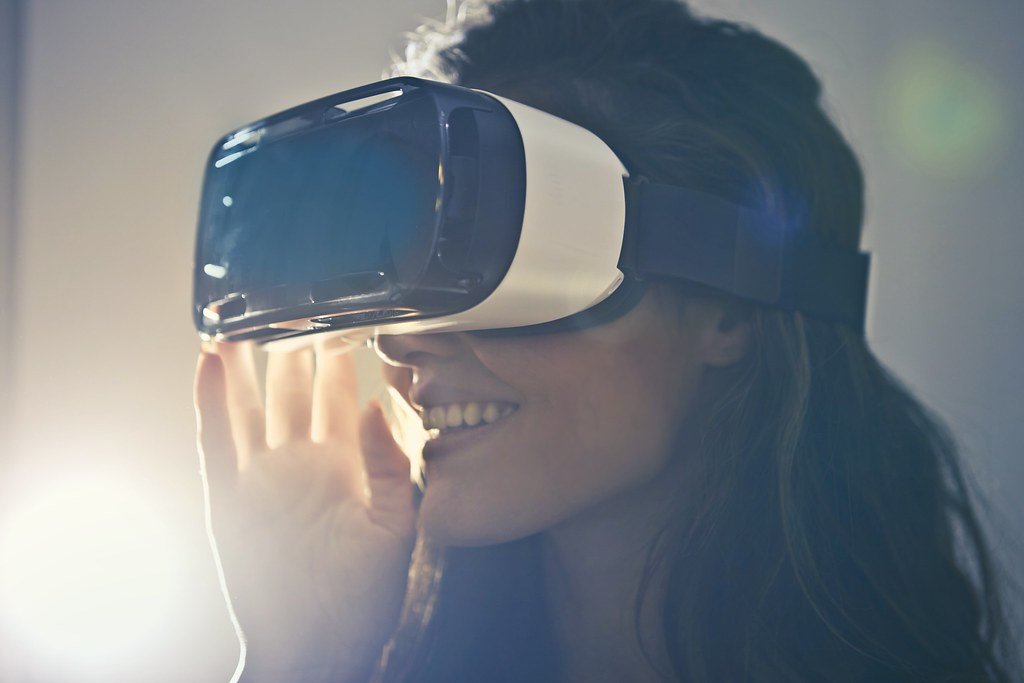 Beyaz VR gözlükle eğitim deneyimi – Master Kariyer Merkezi