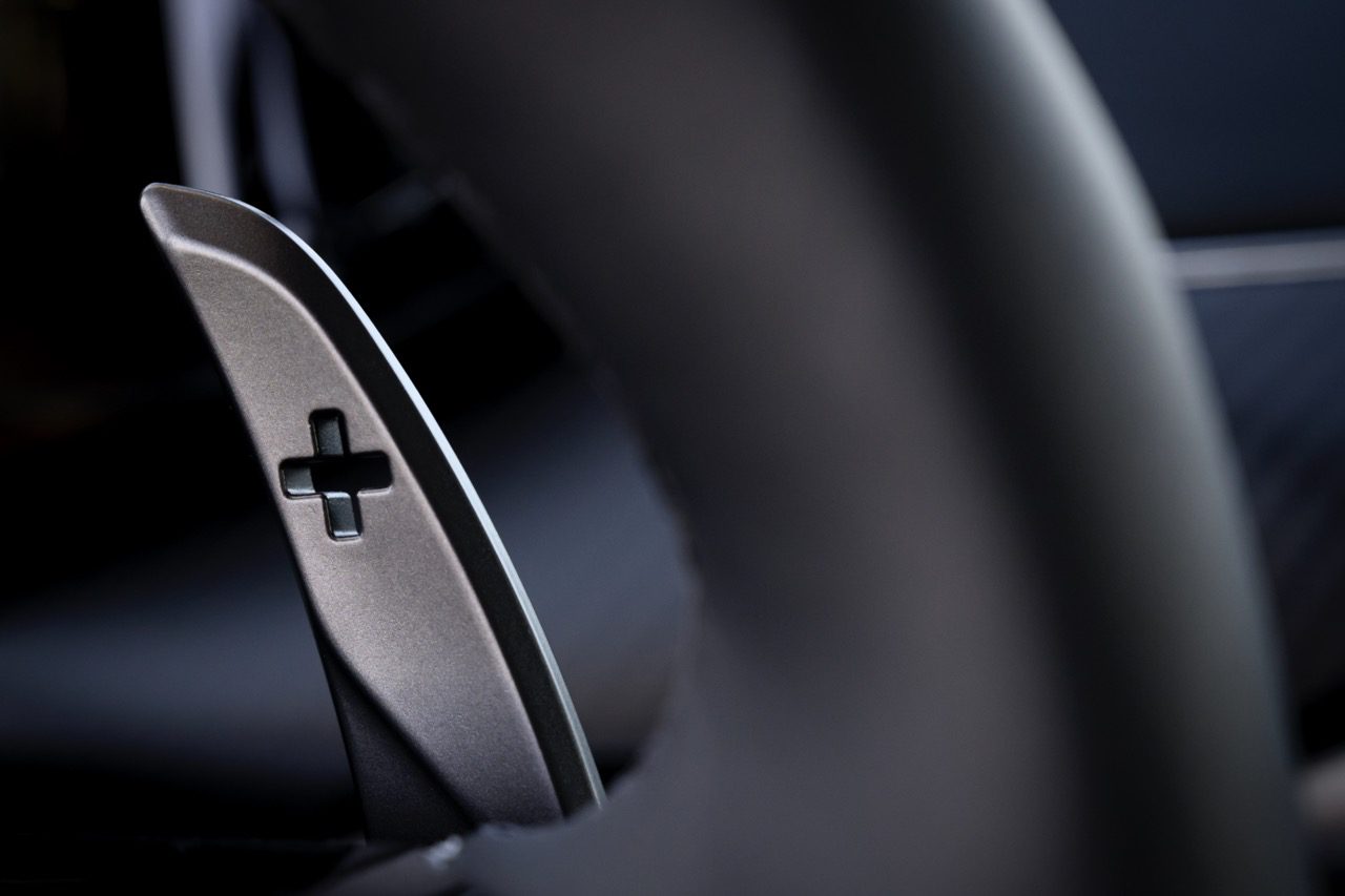 AstonMartinVantage_18 Large