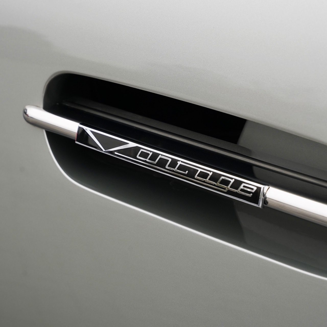 DB5sInstagram5 Large