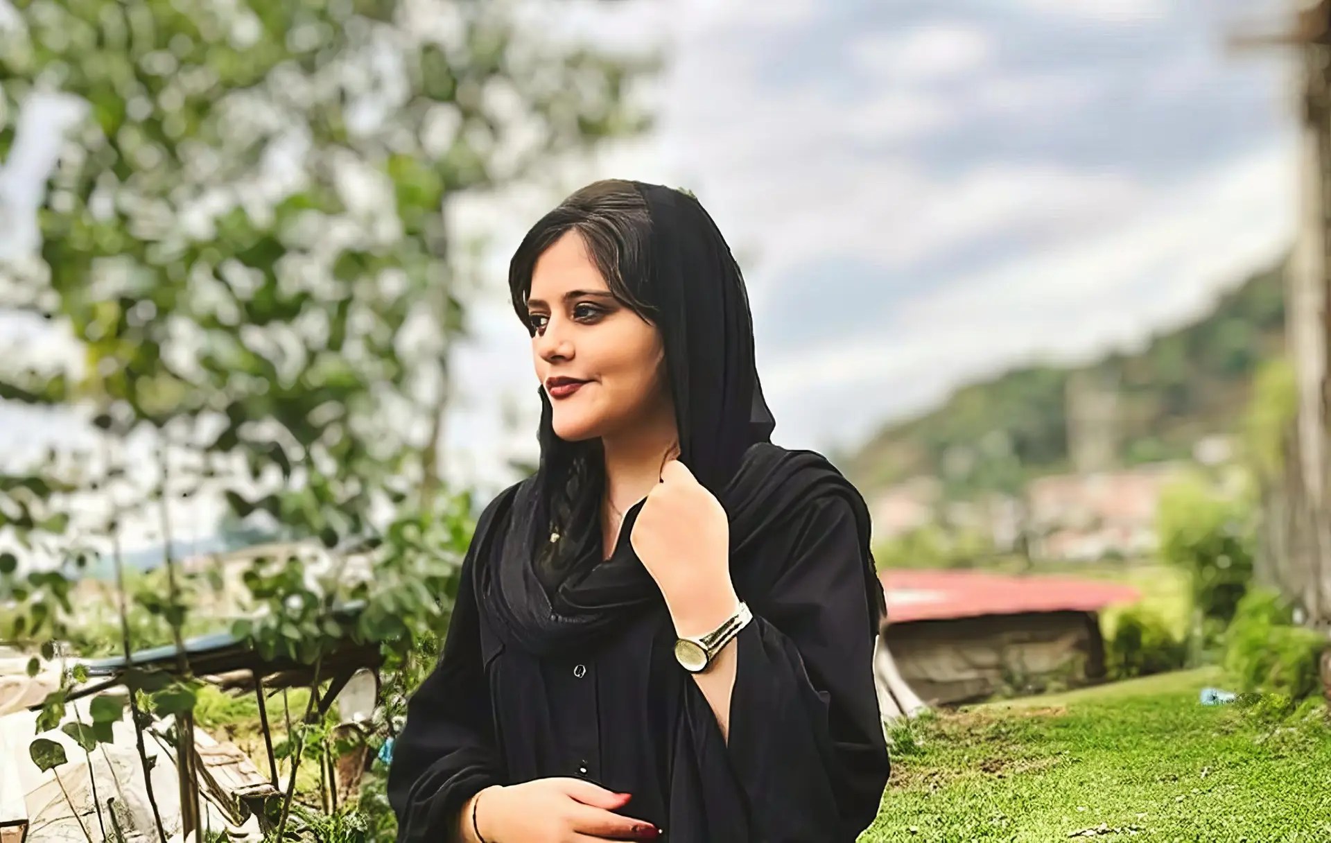 به یاد مهسا امینی دختر ایران زمین