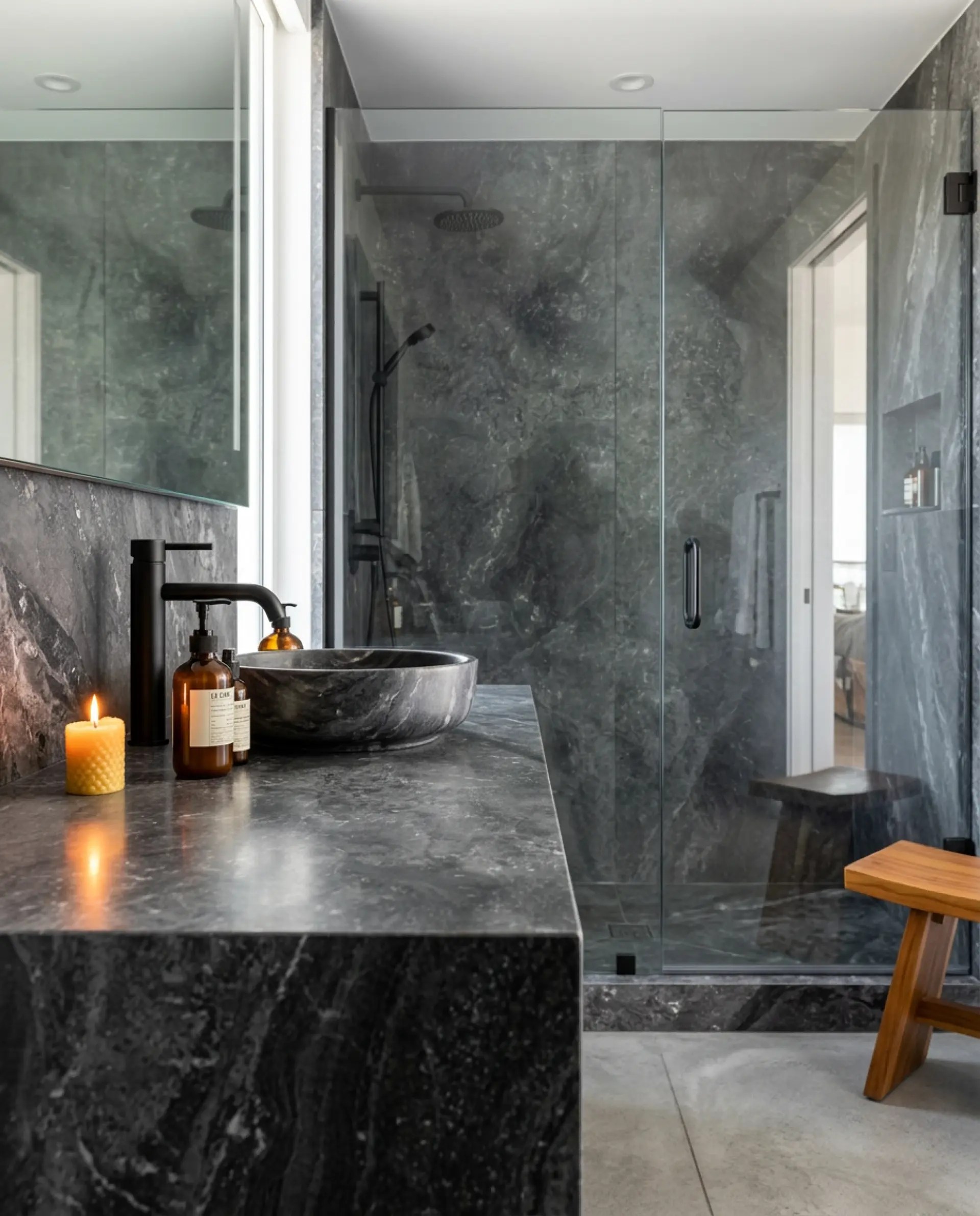 Donatello inspiration – Modern Bathroom