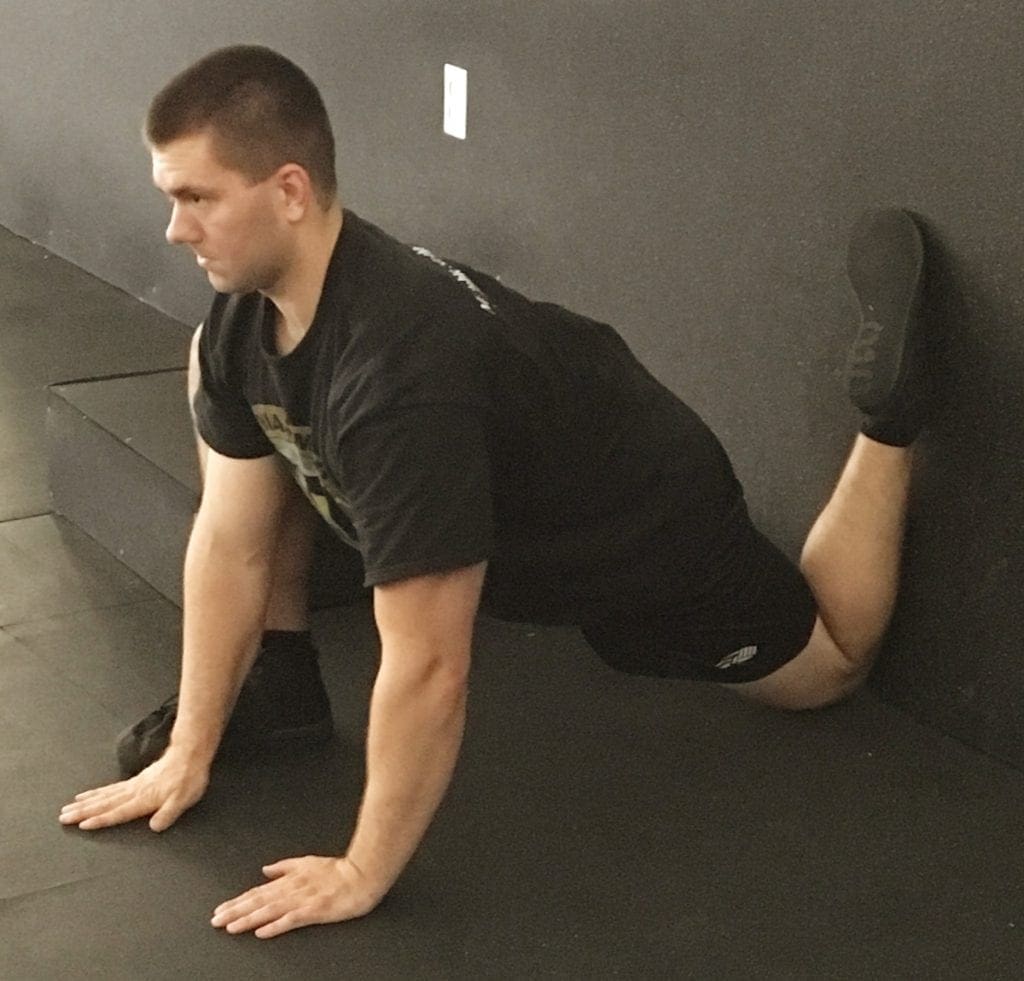 hip Flexor quad Couch Stretch Mobility 1