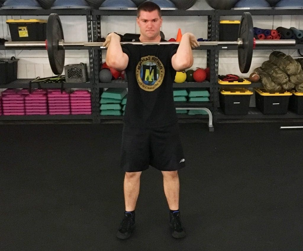 Front Squat Leg Strength Training Exercise 3