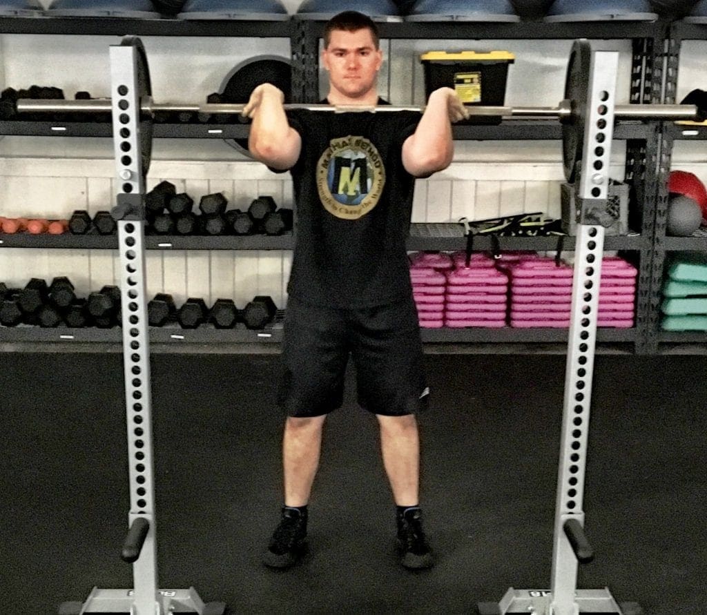 Front Squat Leg Strength Training Exercise 4