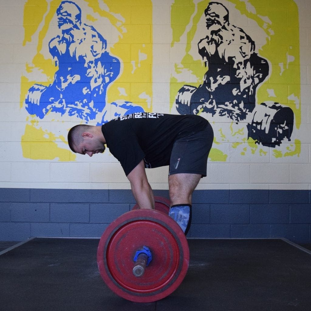 how to sumo deadlift properly 1