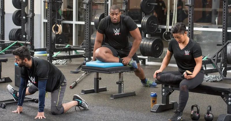 Wwe Workout Plan Train For Her - Download Gorgeous Ocean Art | Mobile