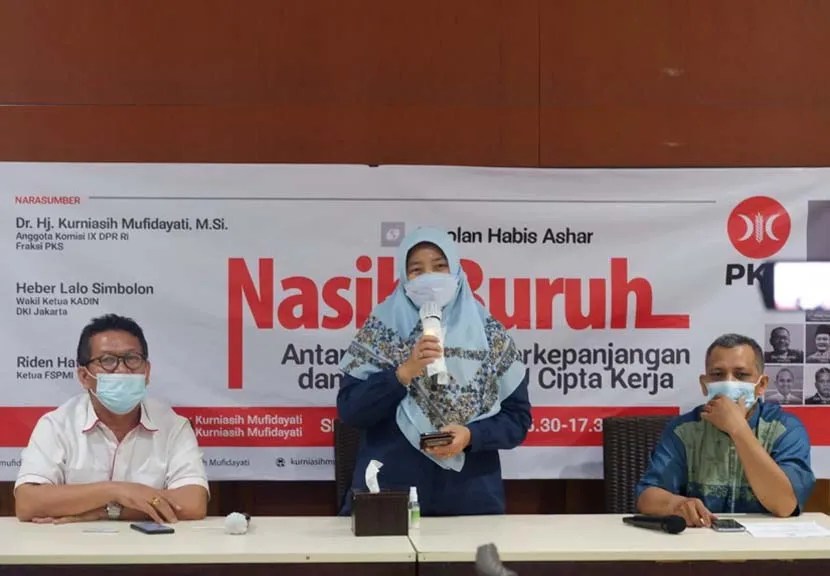 PKS Tegaskan Bakal Terus Kawal Implementasi UU Cipta Kerja - Mattanews.co