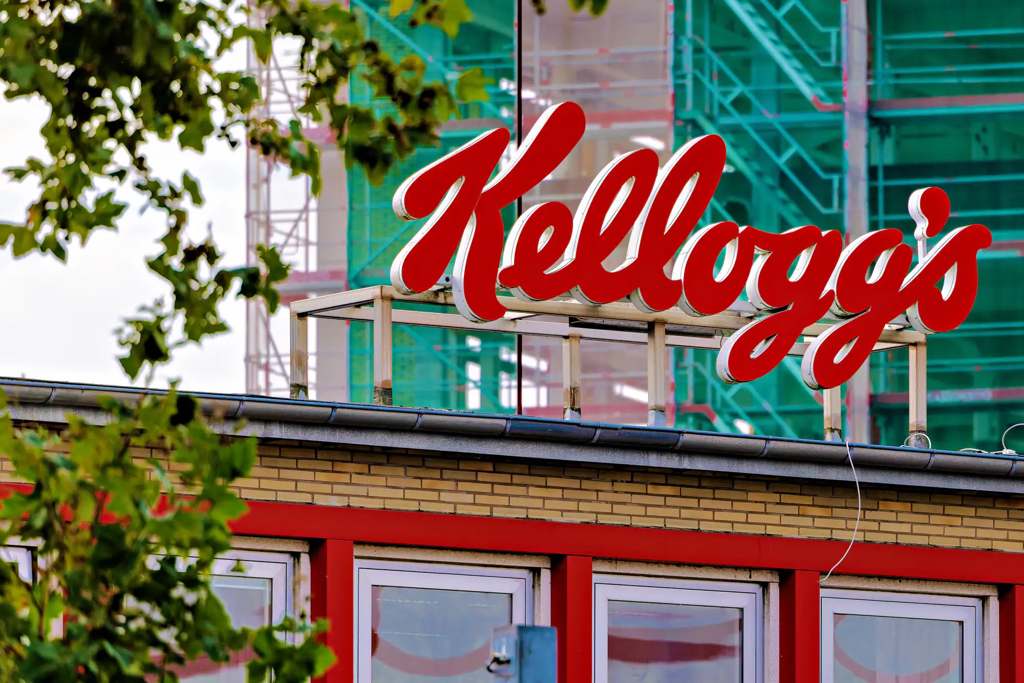 Gebäude mit dem Schriftzug Kellogg´s