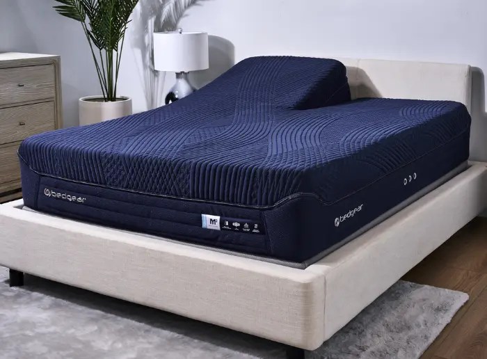 Bedgear M3 Night Ice/ W Adjustable (Split Head Queen) Floor model