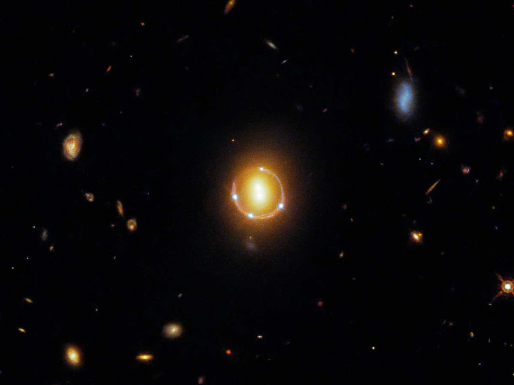 Visão quíntupla: quando as aparências enganam até o Hubble Visão quíntupla: quando as aparências enganam até o Hubble