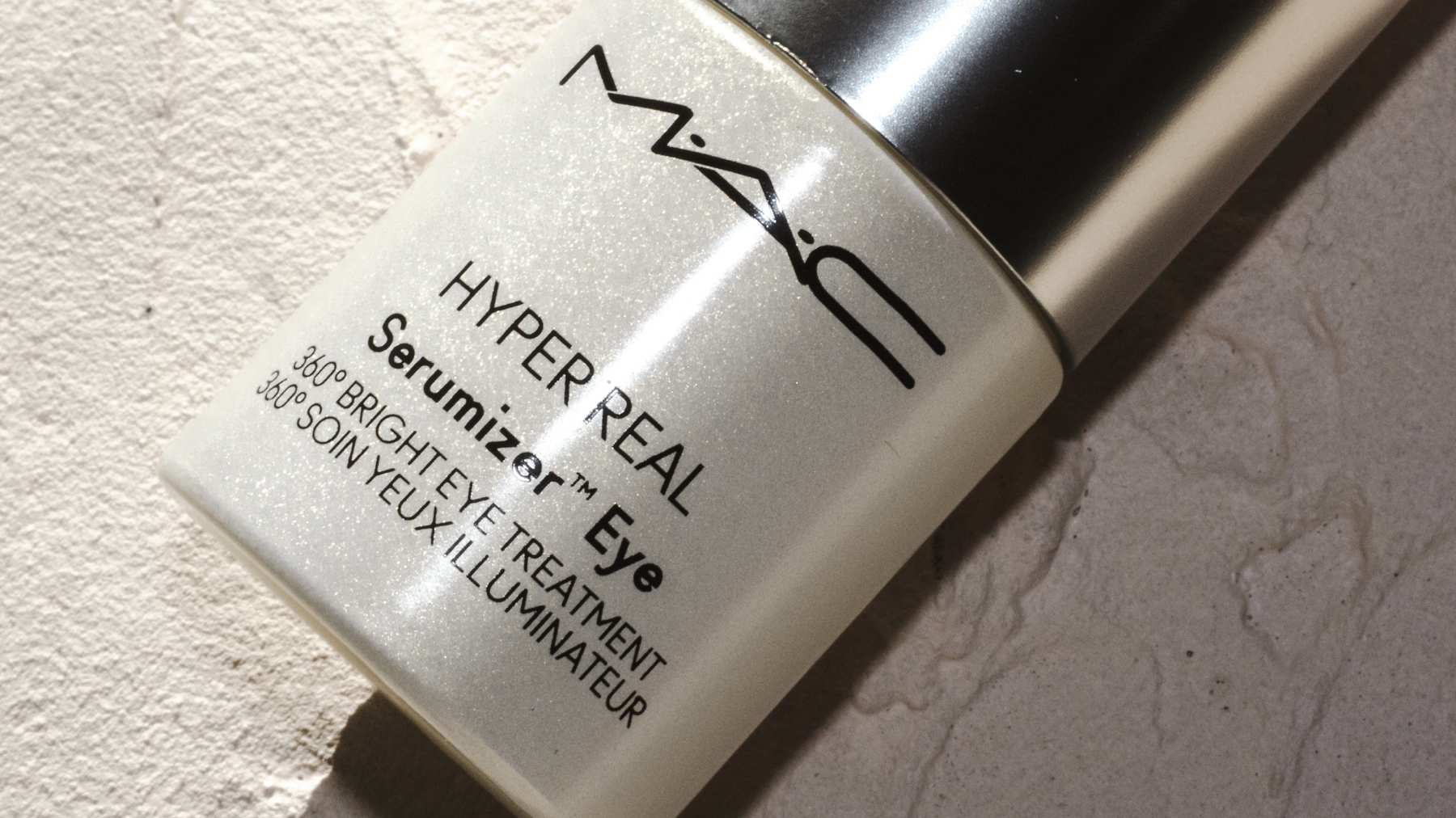 MAC Cosmetics hyperreal serumizer eye review ervaring