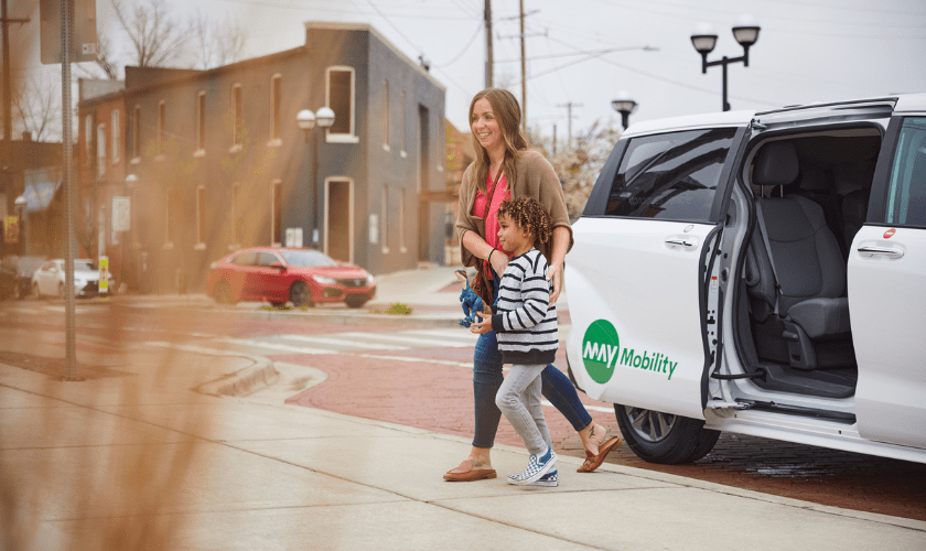 Cities May Mobility - Premium Retina Dark Patterns | Free Download