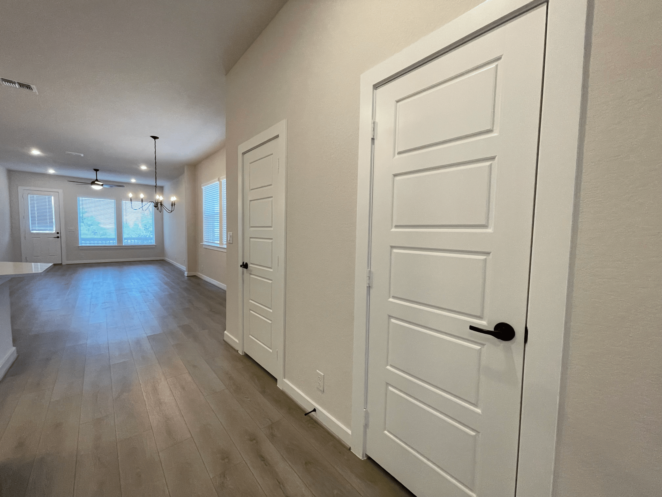 3 Bed/2 Bath New Build in Mayfair NB